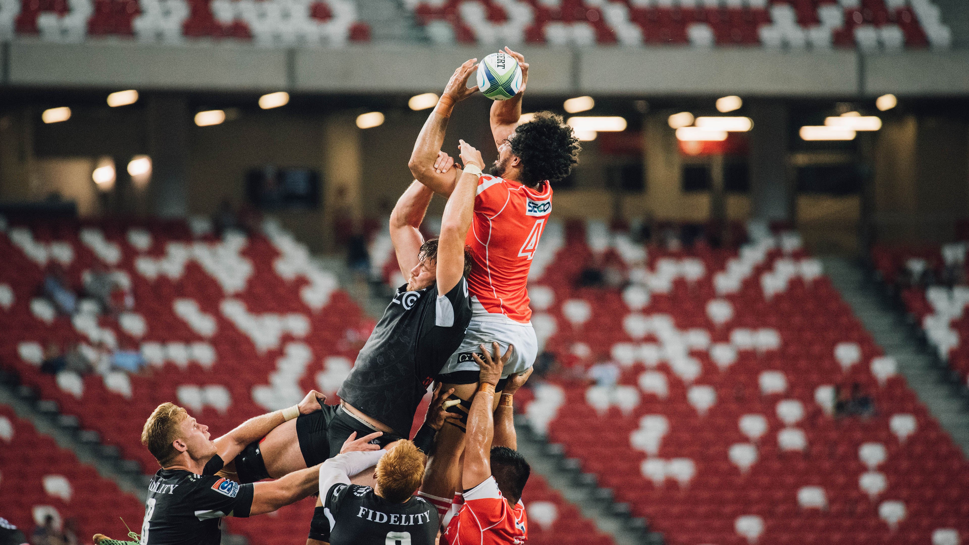 九游体育官方入口-德罗赞末节封神，凯尔特人险胜广东队背后的跨洋篮球对话